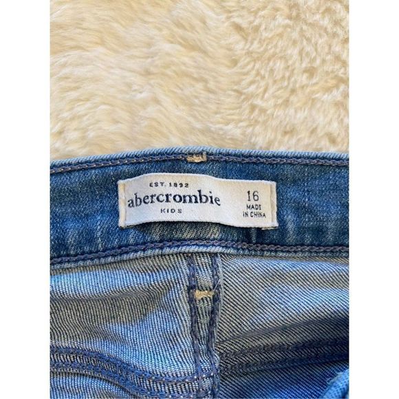 Abercrombie kids jeans   - Picture 4 of 5